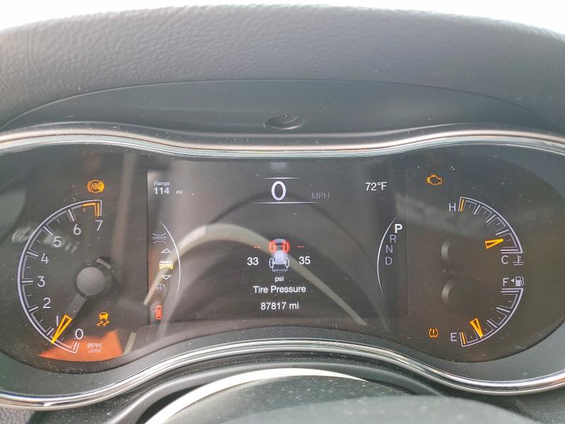 Снимка 9 от търг – 2019 JEEP GRAND CHEROKEE с VIN 1C4RJFAG2KC794018