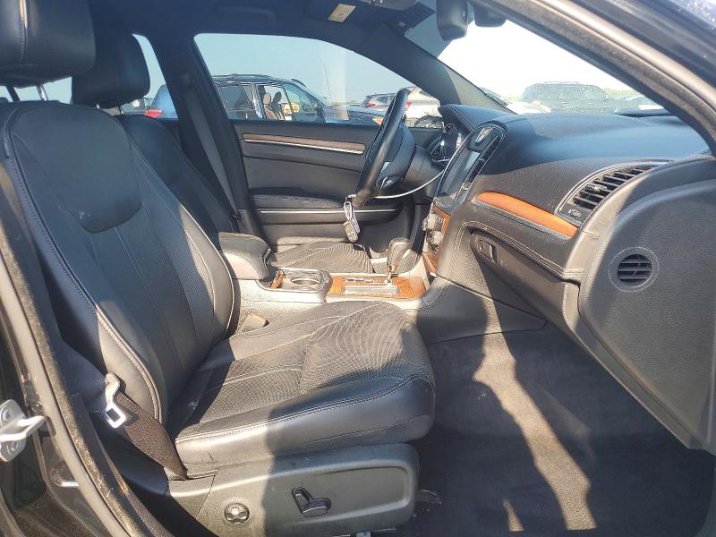 Zdjęcie 7 z aukcji – 2012 CHRYSLER 300C z VIN 2C3CCAPT6CH253919