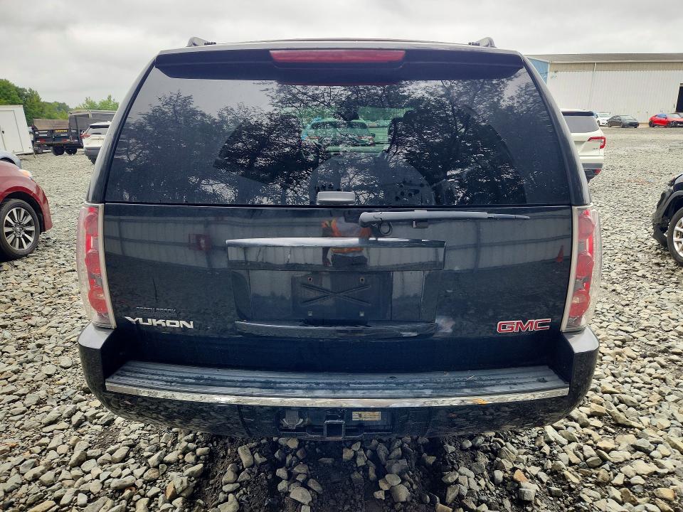 Foto 6 de la subasta – 2007 GMC YUKON con VIN 1GKFK63877J272059