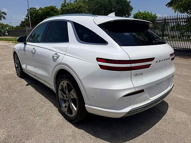 Photo 2 from auction – 2025 GENESIS ELECTRIFIED GV70 with VIN 5NMMCET15SH005210