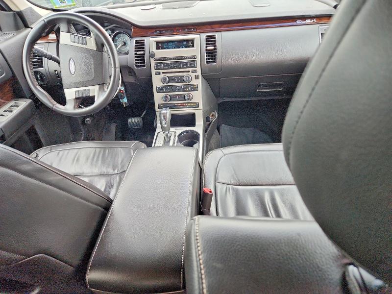 Фото 8 с аукциона – 2011 FORD FLEX с VIN 2FMHK6CC6BBD00550