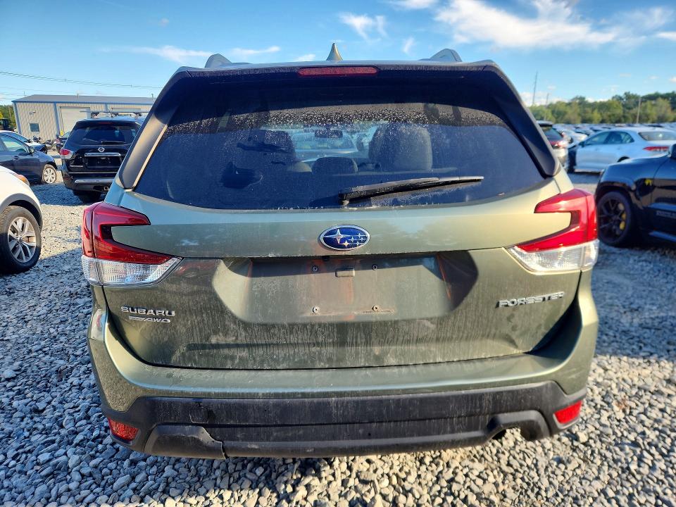 Фото 6 с аукциона – 2019 SUBARU FORESTER с VIN JF2SKAGC9KH432746