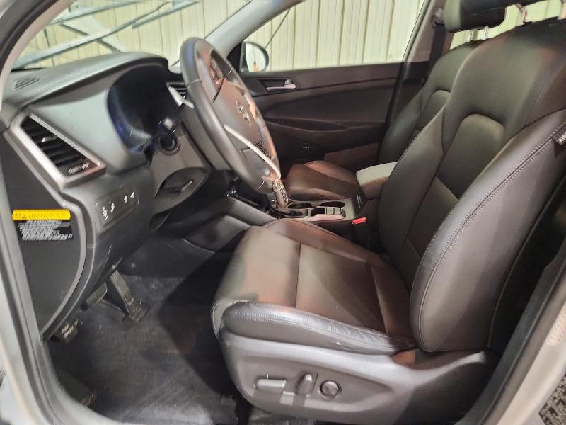 Photo 7 from auction – 2017 HYUNDAI TUCSON with VIN KM8J3CA28HU326481
