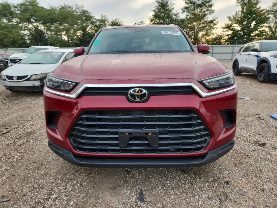 Photo 5 from auction – 2024 TOYOTA GRAND HIGHLANDER with VIN 5TDAAAB56RS021543