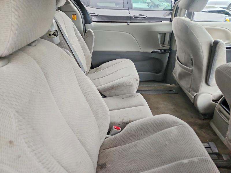 Photo 11 from auction – 2013 TOYOTA SIENNA with VIN 5TDKK3DC0DS355245