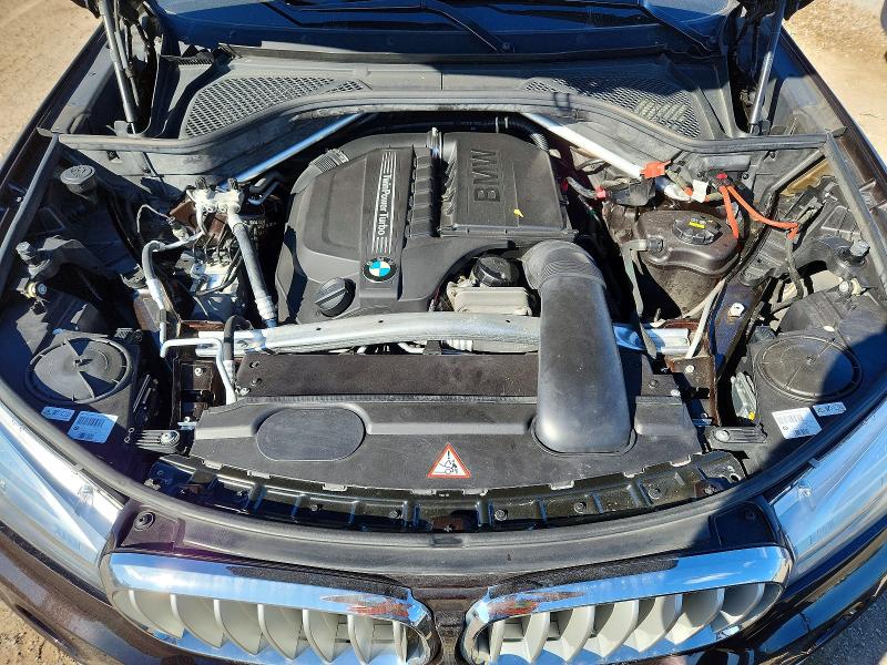 Photo 12 from auction – 2015 BMW X5 with VIN 5UXKR0C54F0P15134
