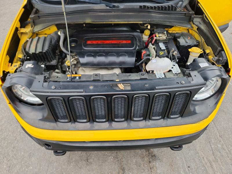 Foto 12 de la subasta – 2015 JEEP RENEGADE con VIN ZACCJBCT0FPC35576