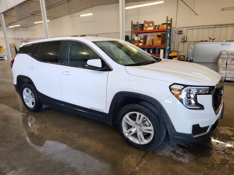 Photo 4 from auction – 2023 GMC TERRAIN with VIN 3GKALMEG4PL195191