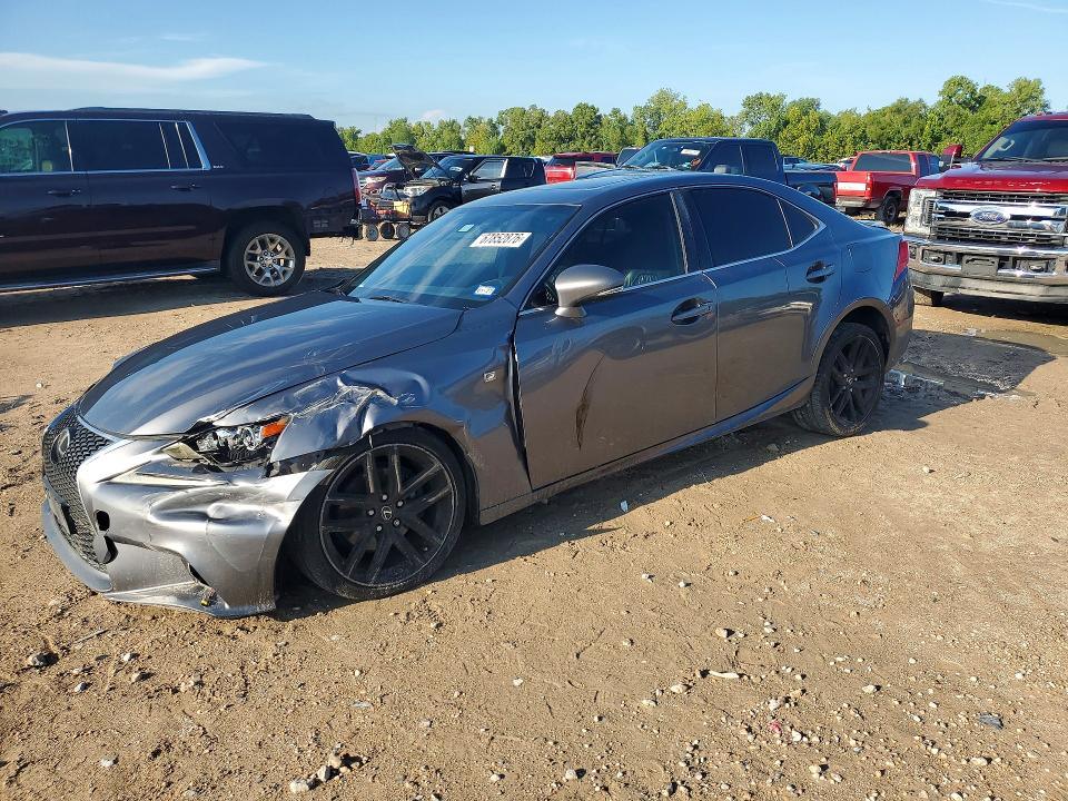 LEXUS IS 2014 مع رقم تعريف المركبة JTHBF1D24E5025095 - صورة من المزاد