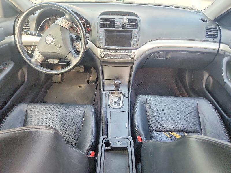 Photo 8 from auction – 2004 ACURA TSX with VIN JH4CL96954C017734