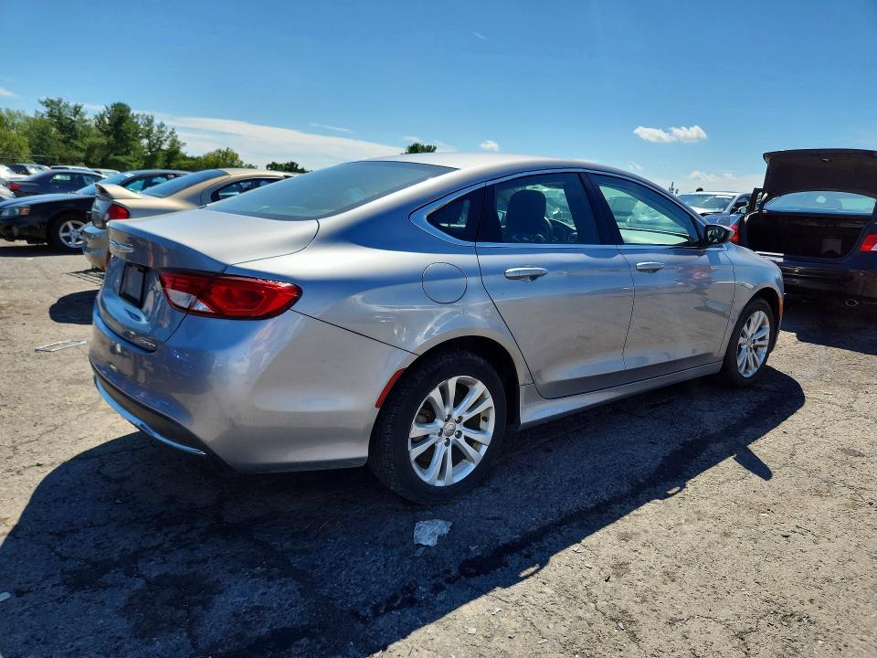 Photo 3 from auction – 2016 CHRYSLER 200 with VIN 1C3CCCAB4GN137420