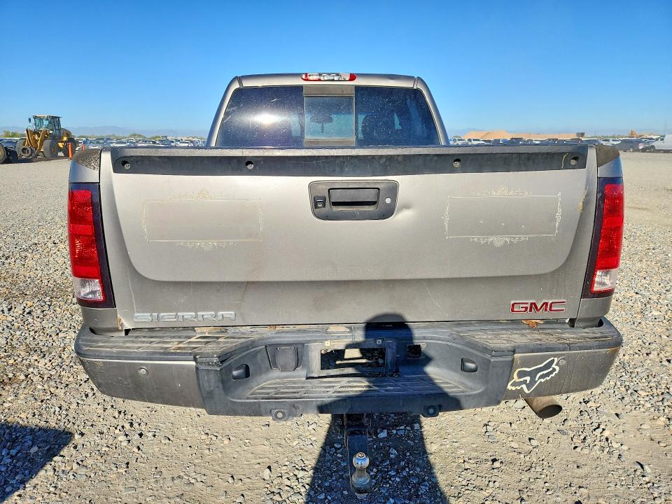 Photo 6 from auction – 2013 GMC SIERRA with VIN 3GTP2XE27DG147770