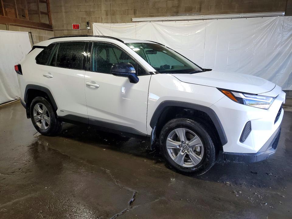 Photo 4 from auction – 2024 TOYOTA RAV4 with VIN 4T3LWRFV8RU140180