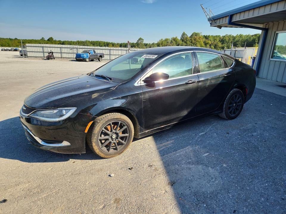 CHRYSLER 200 2015 with VIN 1C3CCCAB8FN635392 - Photo from auction