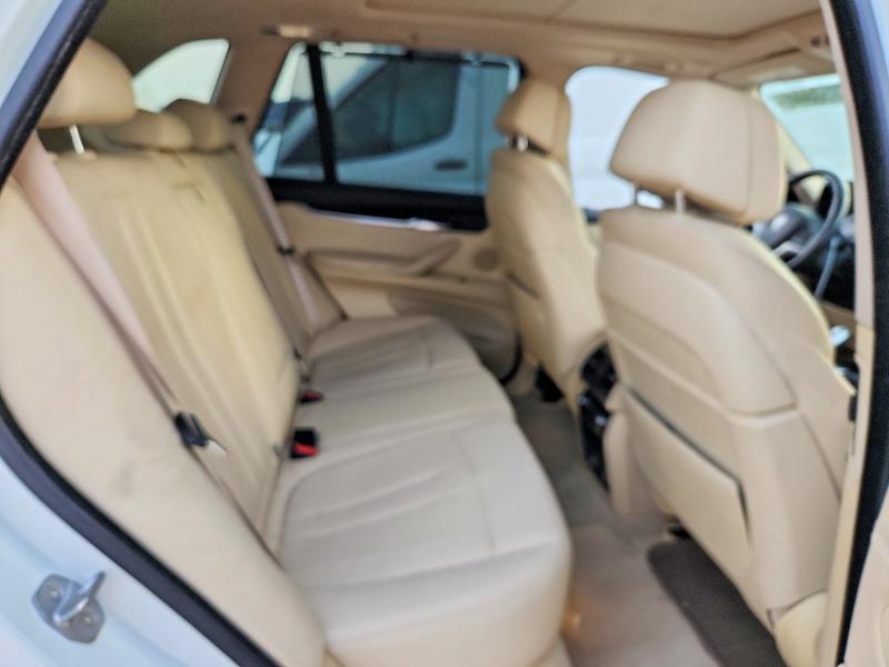 Foto 11 de la subasta – 2014 BMW X5 con VIN 5UXKR0C52E0K44499