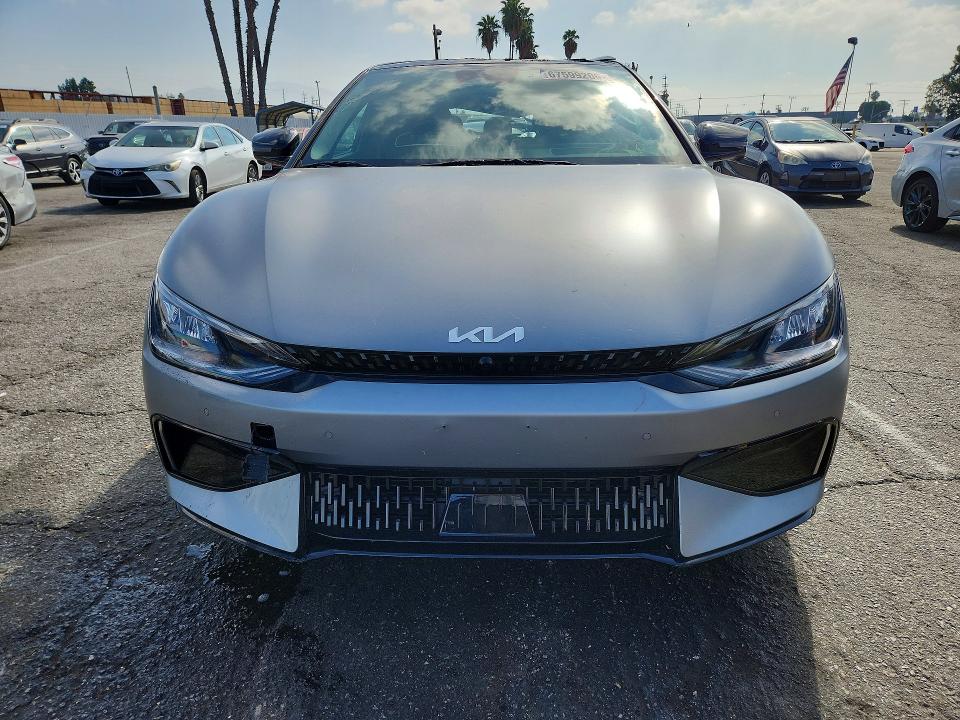 Foto 5 de la subasta – 2024 KIA EV6 con VIN KNDC5DLE4R5220576