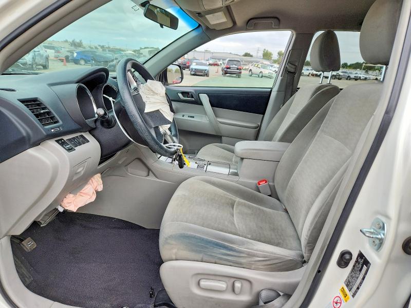 Photo 7 from auction – 2013 TOYOTA HIGHLANDER with VIN 5TDZA3EH9DS043355