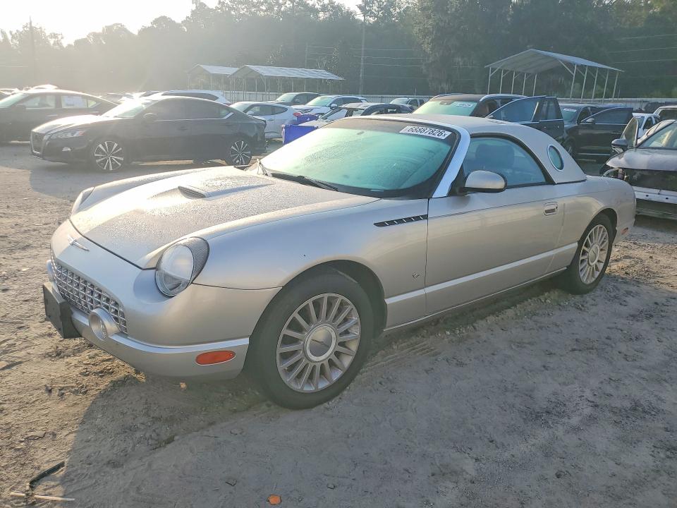 FORD THUNDERBIRD 2004 con VIN 1FAHP60A14Y104066 - Foto de la subasta