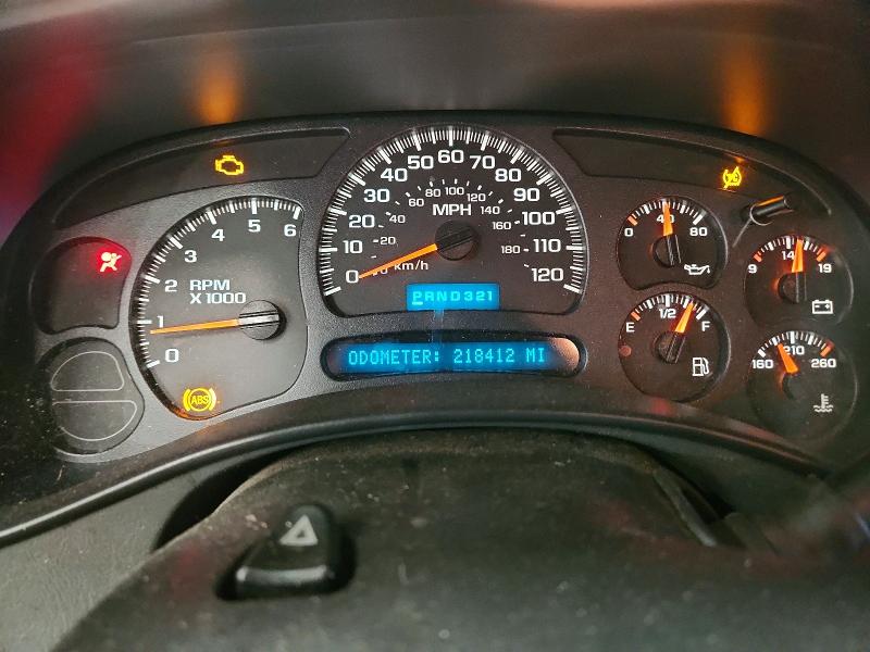 Photo 9 from auction – 2004 CHEVROLET SILVERADO with VIN 2GCEC19TX41297059