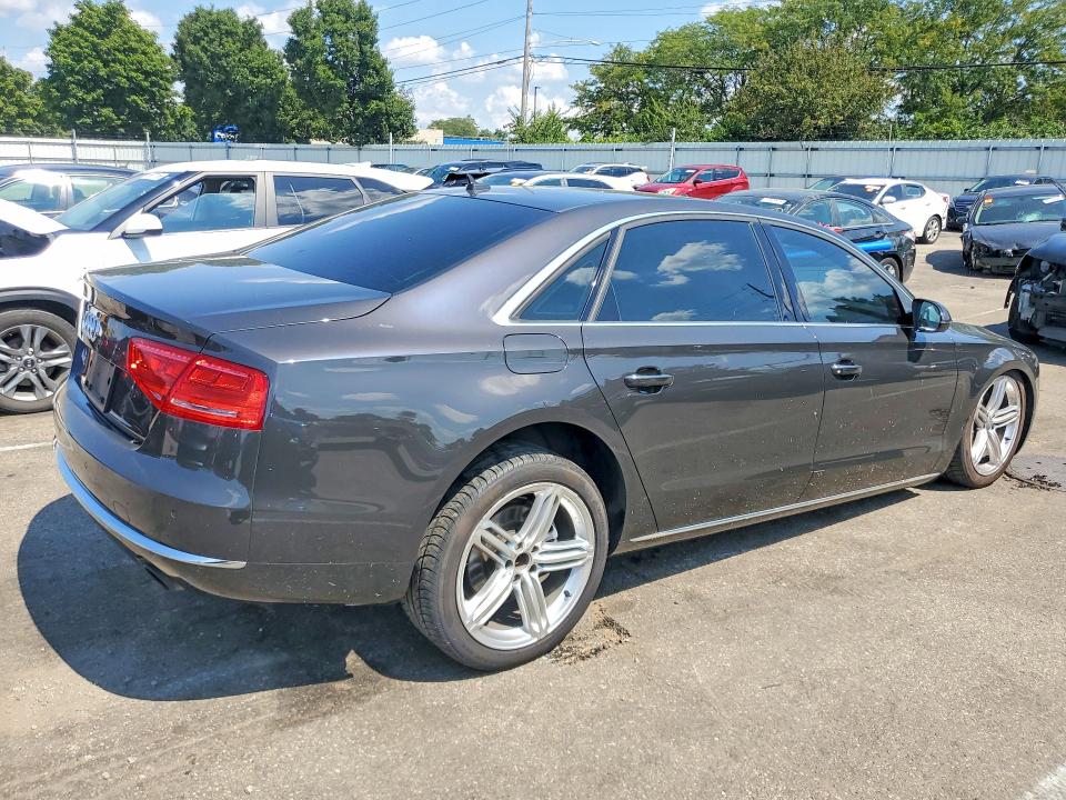 Photo 3 from auction – 2013 AUDI A8 with VIN WAURGAFD2DN029430