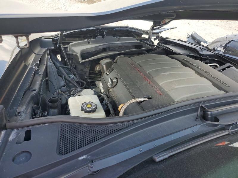 Photo 11 from auction – 2017 CHEVROLET CORVETTE with VIN 1G1YB2D75H5109500