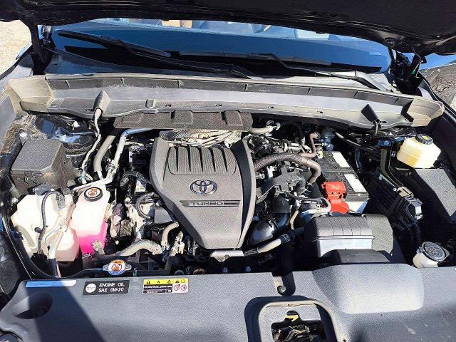 Photo 12 from auction – 2024 TOYOTA GRAND HIGHLANDER with VIN 5TDAAAB52RS008207