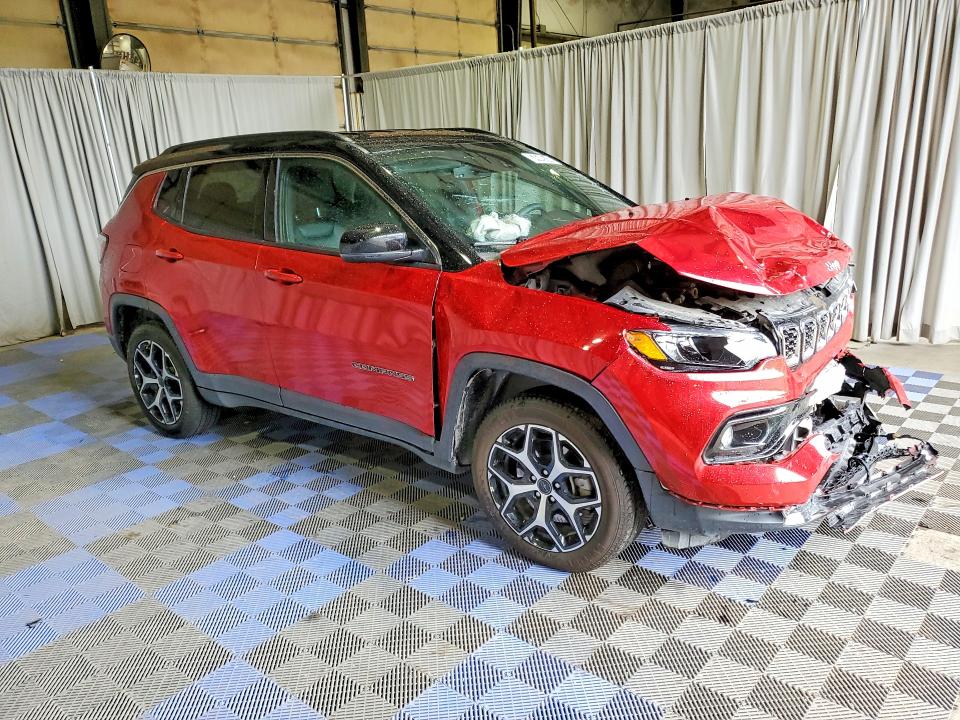 Photo 4 from auction – 2025 JEEP COMPASS with VIN 3C4NJDCN9ST579111