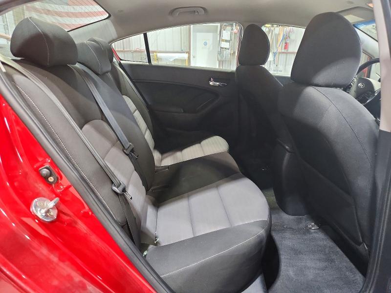 Photo 10 from auction – 2017 KIA FORTE with VIN 3KPFL4A76HE098460