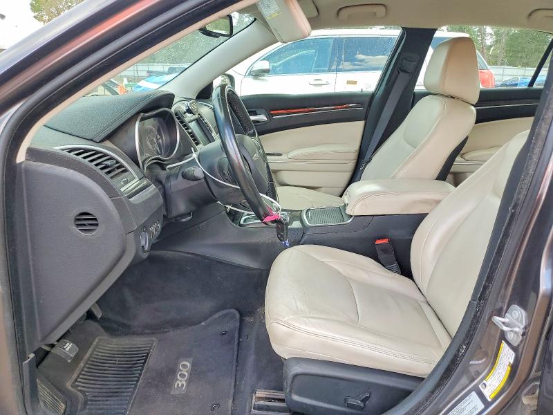 Photo 7 from auction – 2015 CHRYSLER 300 with VIN 2C3CCAAG6FH781184