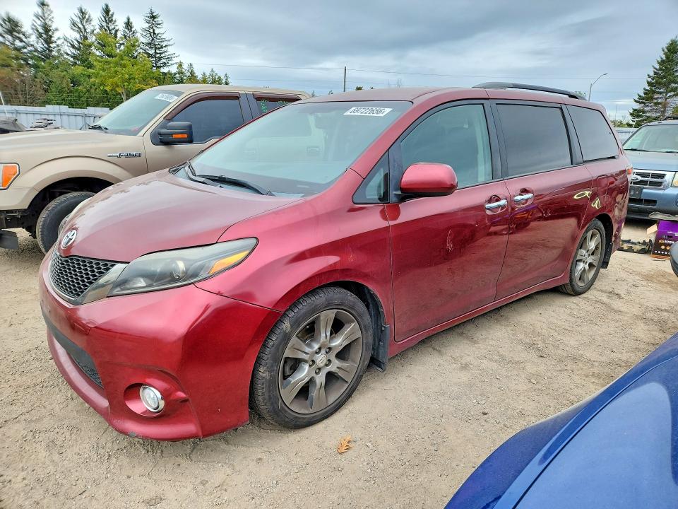 Снимка 1 от търг – 2015 TOYOTA SIENNA с VIN 5TDXK3DC4FS536180
