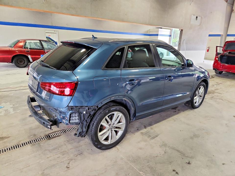 Zdjęcie 3 z aukcji – 2018 AUDI Q3 PREMIUM z VIN WA1ECCFS7JR020079