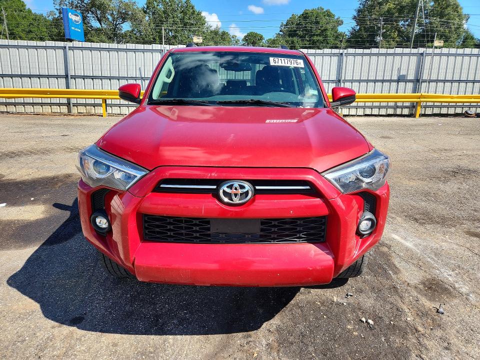 Снимка 5 от търг – 2021 TOYOTA 4RUNNER с VIN JTEEU5JR6M5238783