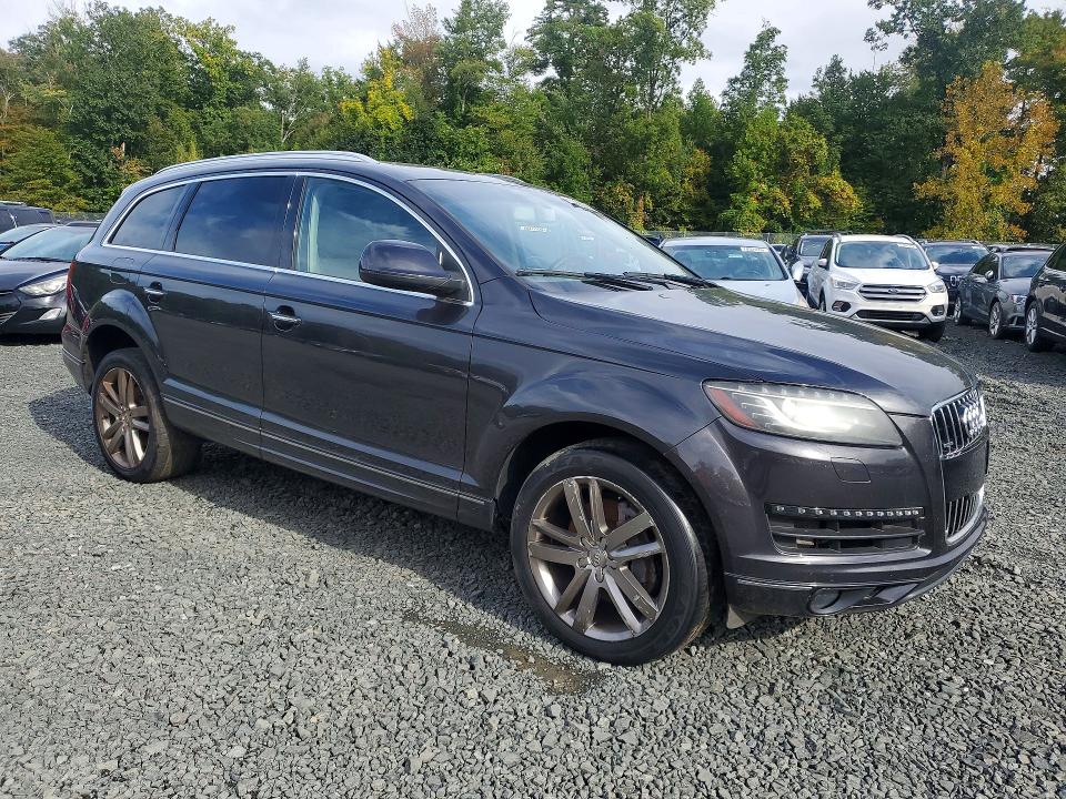 Zdjęcie 4 z aukcji – 2014 AUDI Q7 z VIN WA1LGAFE8ED015762