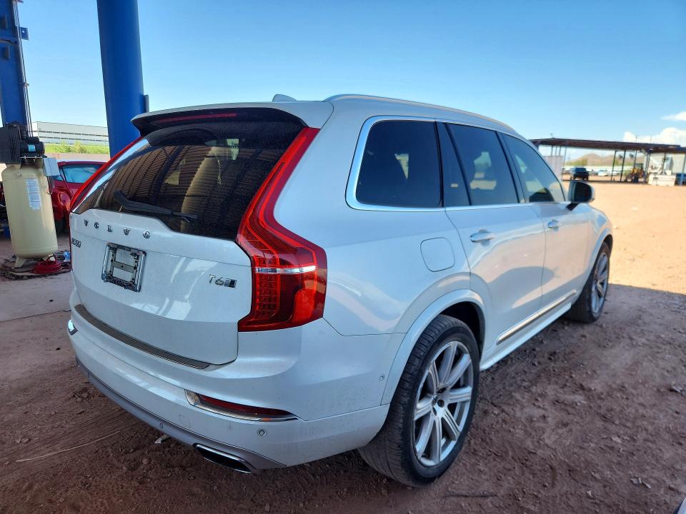 Photo 3 from auction – 2017 VOLVO XC90 with VIN YV4A22PL4H1152506