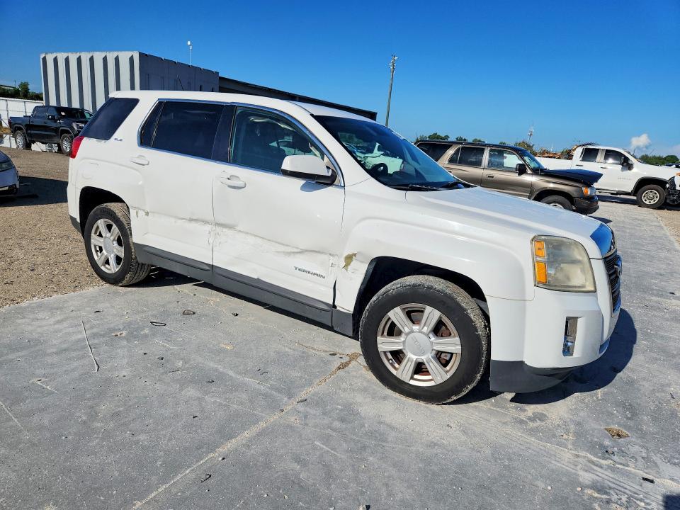 Photo 4 from auction – 2015 GMC TERRAIN with VIN 2GKALMEK6F6304032