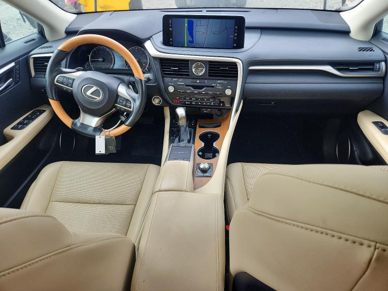 Фото 8 с аукциона – 2021 LEXUS RX с VIN 2T2HZMDA1MC263026