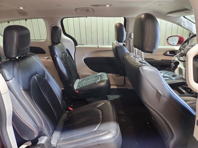 Photo 11 from auction – 2017 CHRYSLER PACIFICA with VIN 2C4RC1BG7HR613104