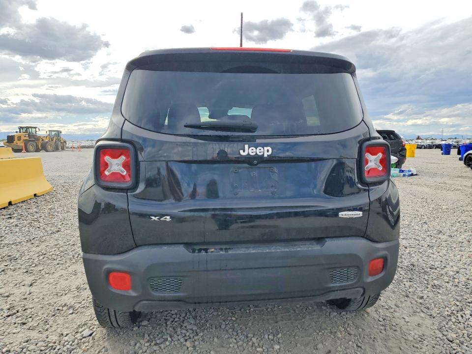 Foto 6 de la subasta – 2016 JEEP RENEGADE con VIN ZACCJBBTXGPD93765