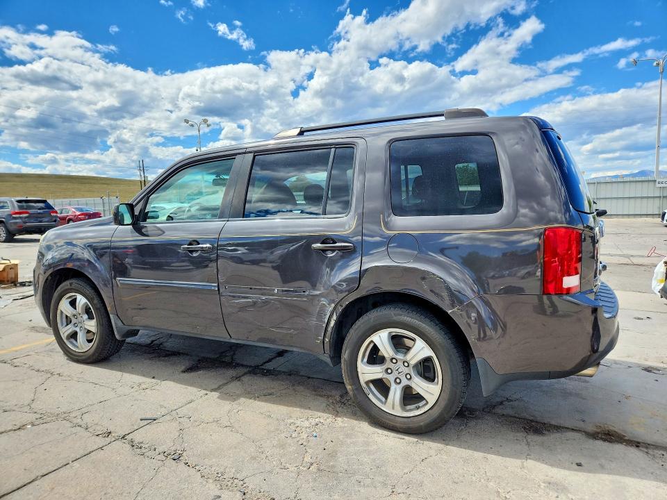 Photo 2 from auction – 2012 HONDA PILOT with VIN 5FNYF4H78CB047759