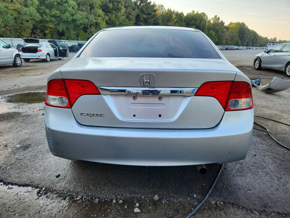 Photo 6 from auction – 2009 HONDA CIVIC with VIN 1HGFA16579L018234