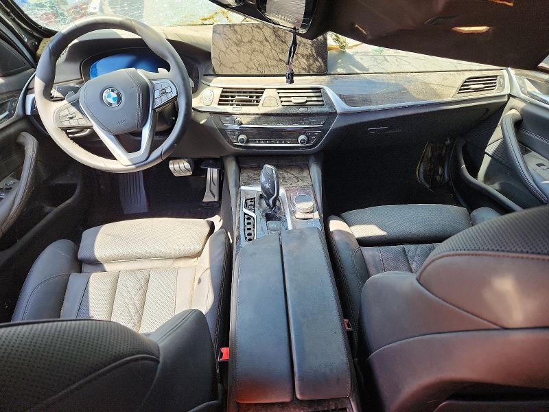 Photo 8 from auction – 2021 BMW 540 with VIN WBA53BJ08MWX00534