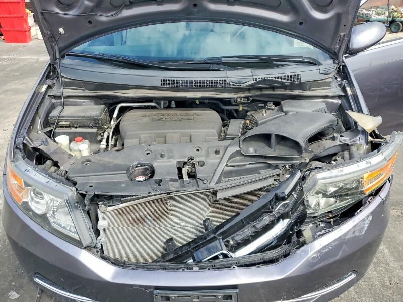Photo 12 from auction – 2015 HONDA ODYSSEY with VIN 5FNRL5H45FB093904