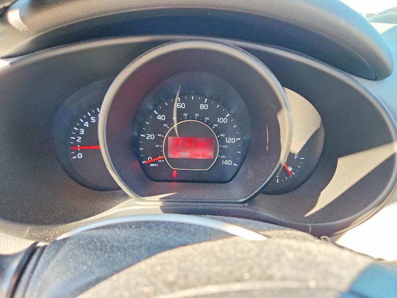 Photo 9 from auction – 2016 KIA SOUL with VIN KNDJN2A20G7245416