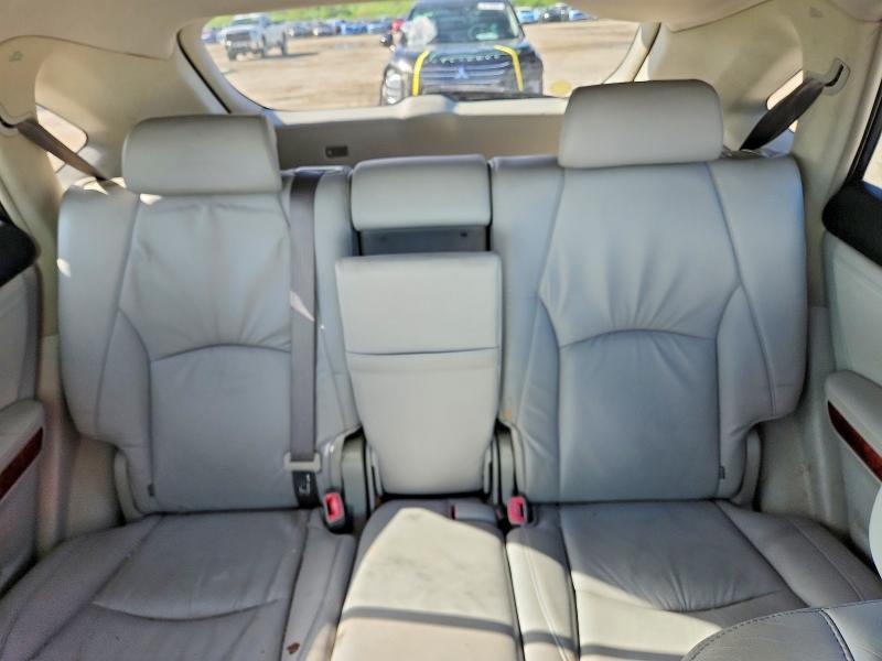 Photo 10 from auction – 2004 LEXUS RX with VIN 2T2HA31U24C028831