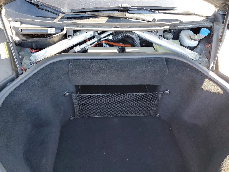 Foto 12 de la subasta – 2014 TESLA MODEL S con VIN 5YJSA1H16EFP66588
