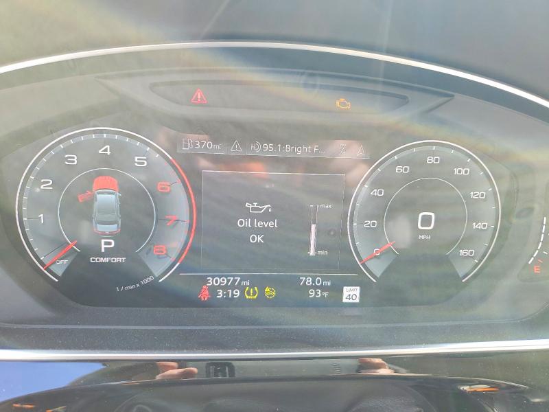 Photo 9 from auction – 2021 AUDI A8 with VIN WAU8EAF82MN023583
