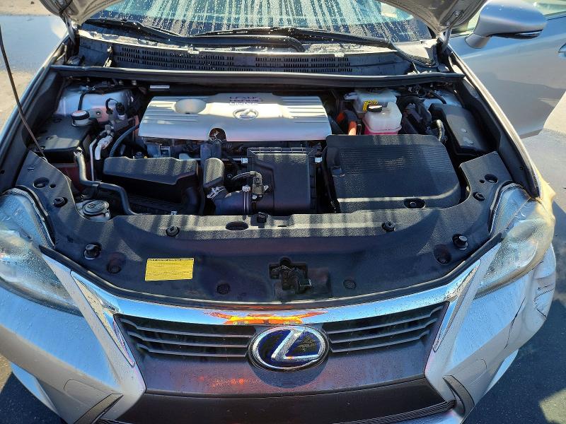 Photo 11 from auction – 2014 LEXUS CT with VIN JTHKD5BHXE2199033