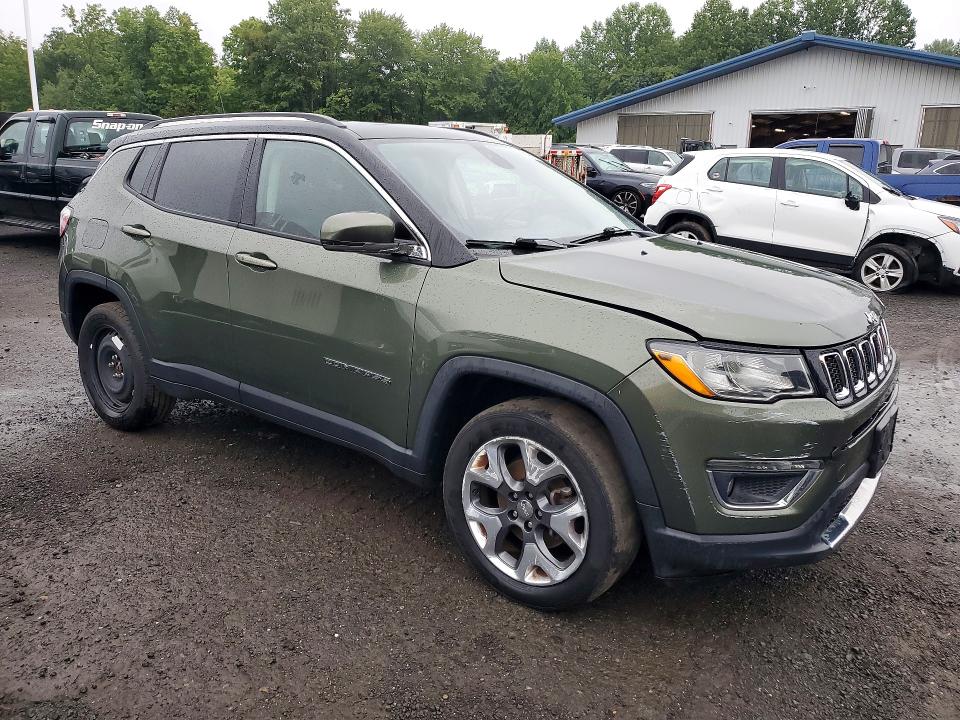 Photo 4 from auction – 2018 JEEP COMPASS with VIN 3C4NJDCB4JT163665