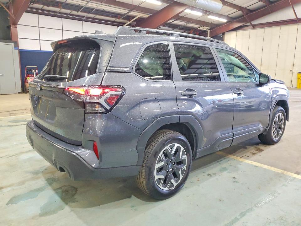 Photo 3 from auction – 2026 SUBARU FORESTER with VIN 4S4SLDD63T3105717