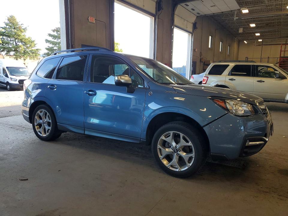 Zdjęcie 4 z aukcji – 2018 SUBARU FORESTER z VIN JF2SJAWC4JH530330